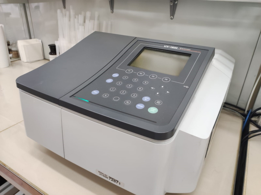 Рисунок 2 – Спектрофотометр Shimadzu UV – 1800